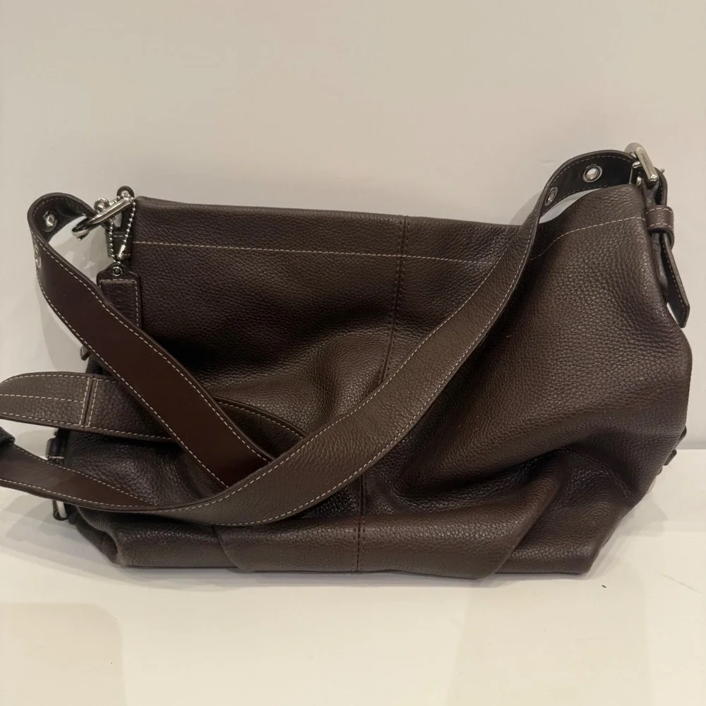 Coach Brown Pebbled Leather Hobo Shoulder Bag with Lilac Lining 10682‎